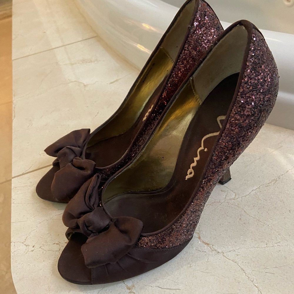 Nina Glitter Satin Peep Toe